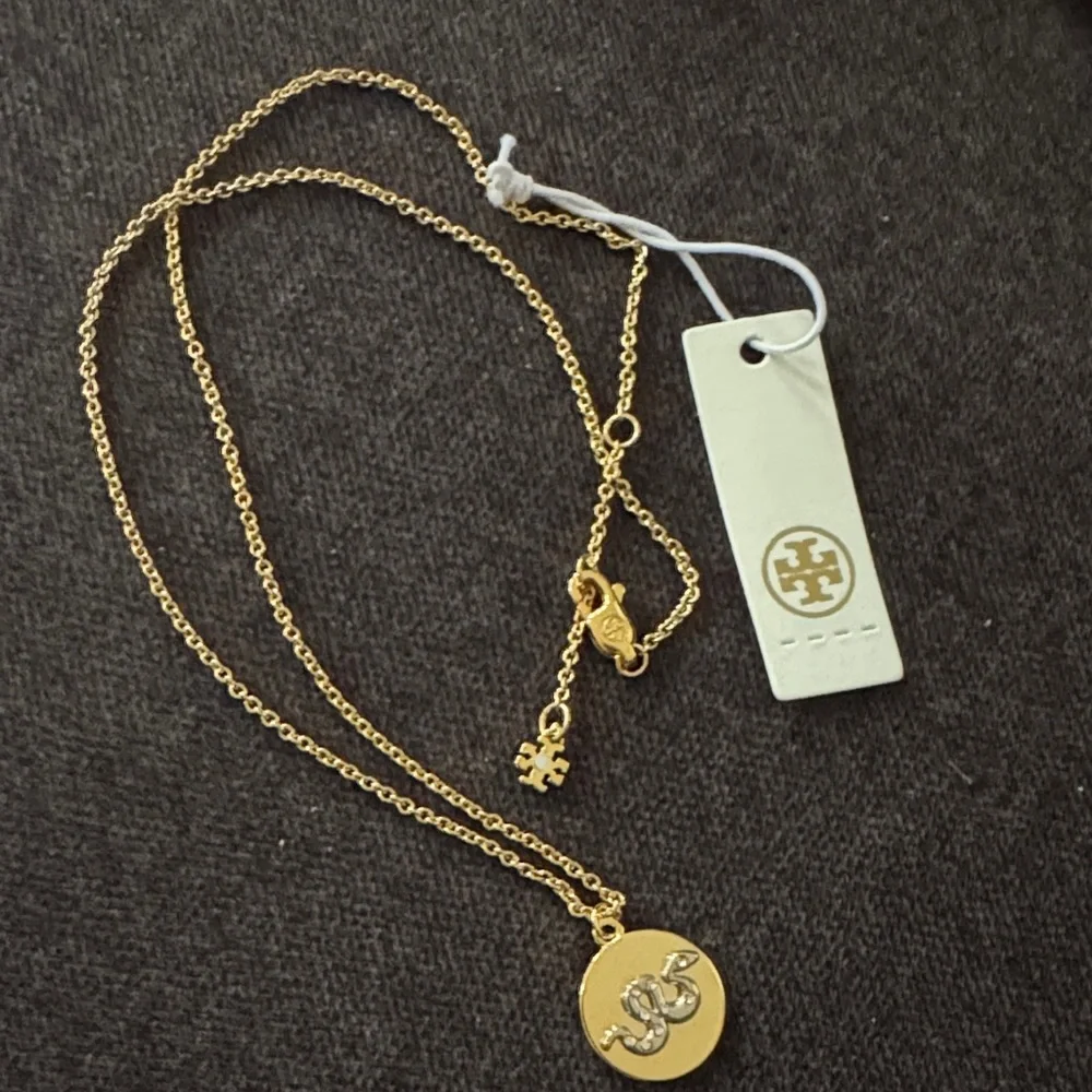 Tory Burch Gold Logo Snake Medallion Gold Necklace $129 NWT